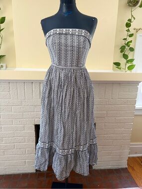 Cotton Strapless Black & White Patterned Midi Dress WITH POCKETS